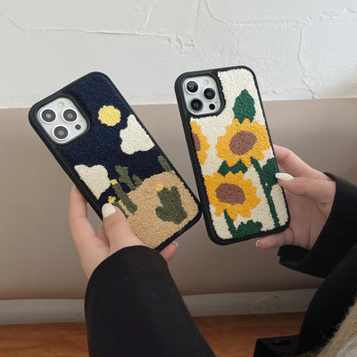 Funda Protectora Girasol Peluche para Celular - Image 14