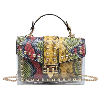 Bolso Bandolera Estilo Graffiti con Tachuelas - Versátil y Moderno - Image 5
