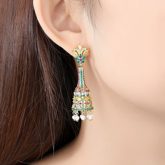 Aretes Largos Dorados Retro con Perlas - Pendientes Elegantes para Eventos - Image 3