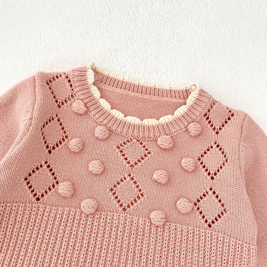 Conjunto de Suéter y Shorts para Bebé Niña 0-3 Años - Diseño Artesanal con Detalles Festoneados - Image 8