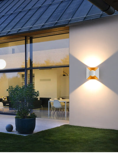 Lámpara LED de Pared para Dormitorio, Balcón y Exterior - Image 6
