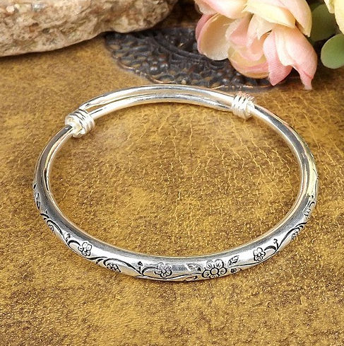 Pulsera de Plata Tibetana Maciza Tallada a Mano - Image 12