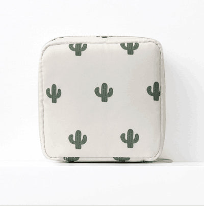 Organizador Portátil para Productos de Higiene Femenina - Image 3