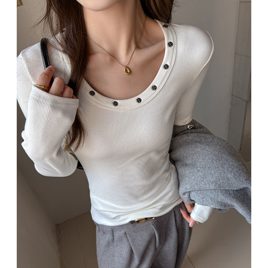 Remera Manga Larga Cuello Redondo con Tachas para Mujer - Image 3