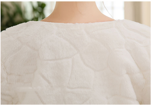 Chaqueta de Novia con Patrón de Fútbol y Mangas Largas Blanca - Image 9