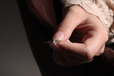 Anillo de Piedra de Luna Azul Natural con Baño de Oro y Plata - Image 13