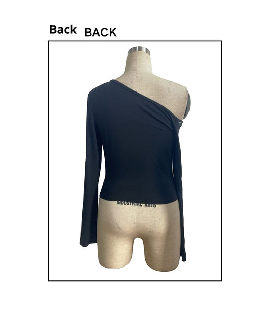Camiseta Slim Fit con Cuello Oblicuo y Cinta Metálica Decorativa - Image 11