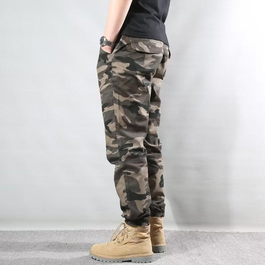 Pantalones Cargo Retro Estilo Japonés con Camuflaje y Corte Tobillero - Image 23