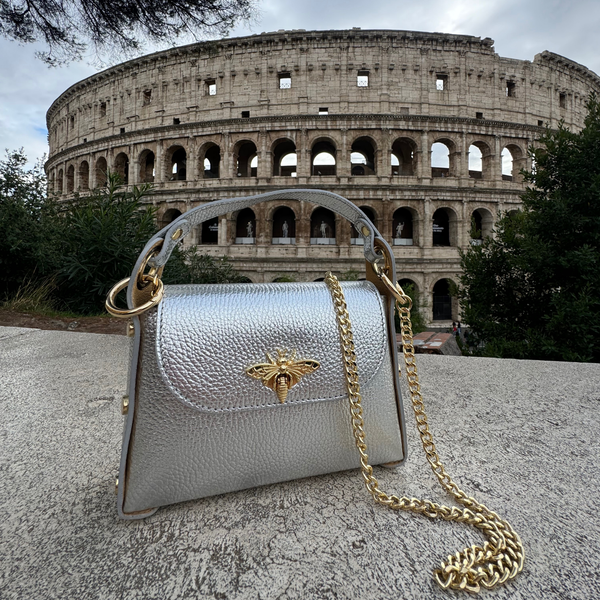 Cuore Italiano Bee Bag - The Piece of Italy Your Look Deserves