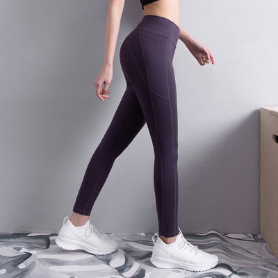 Pantalones deportivos con bolsillos funcionales - Image 9