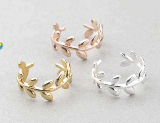 Anillo de Plata con Hoja de Olivo - Diseño Minimalista para Mujer
