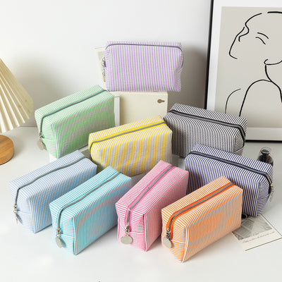 Bolsa de Cosméticos de Viaje con Rayas Bordadas
