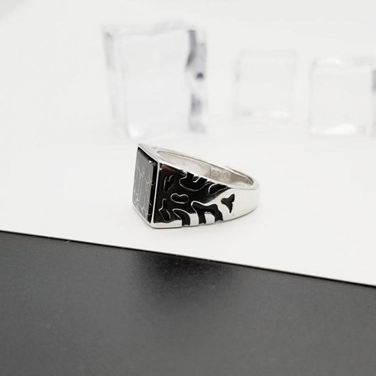 Anillo de Plata 925 Vintage para Hombre con Piedra Negra y Patrón Floral Ajustable - Image 3