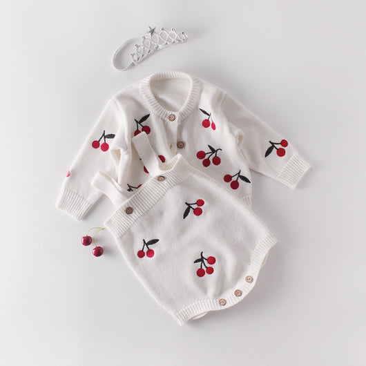 Conjunto Versátil: Dos Tops y Dos Faldas