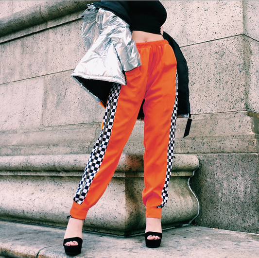 Pantalón de Chándal para Mujer con Diseño Cuadros Laterales y Cierre