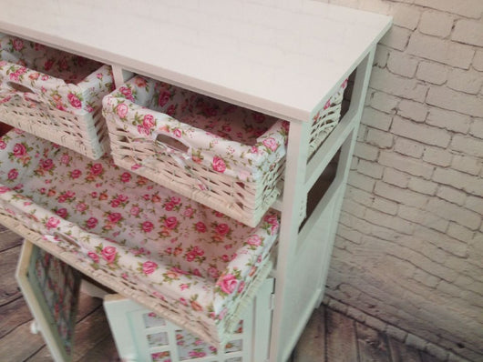 Armario Multiusos de Madera Maciza con Puertas y Compartimentos de Almacenamiento - Image 3