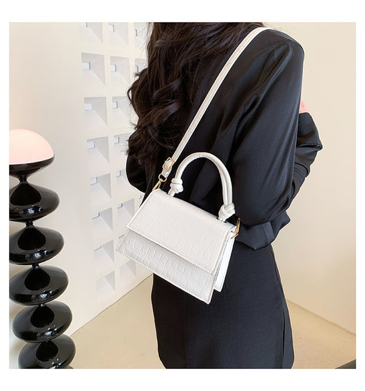 Bolso Axilar Minimalista para Mujer - Diseño Exclusivo y Funcional - Image 16