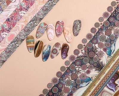 Calcomanías para Uñas Efecto Cielo Estrellado con Patrón Mármol Dorado Bohemio - Image 3