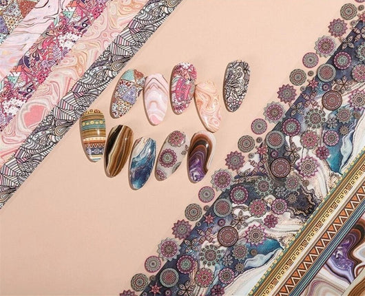 Calcomanías para Uñas Efecto Cielo Estrellado con Patrón Mármol Dorado Bohemio - Image 3