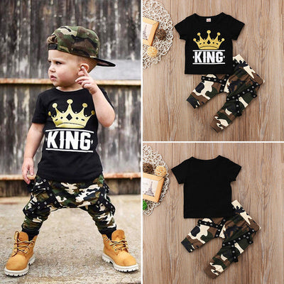 Conjunto Infantil: Playera Negra Manga Corta + Pantalón Camuflaje