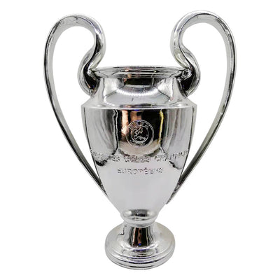Réplica de la Copa de Campeones con Orejas