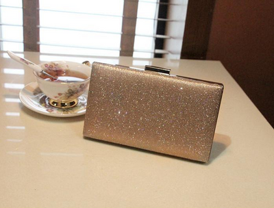 Bolso de Noche Brillante con Cadena - Clutch para Eventos - Image 6