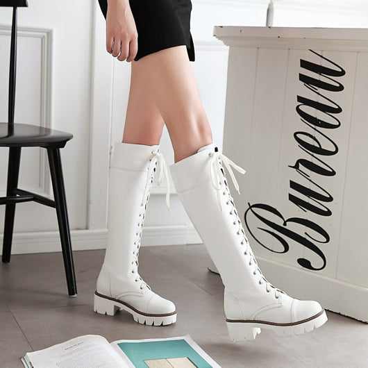 Botas Altas con Cordones y Tacón Bajo - Image 5