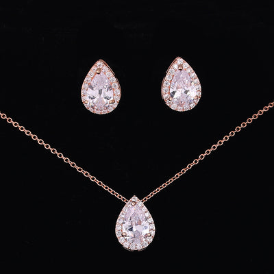 Conjunto de Aretes y Collar con Circonitas en Forma de Gota - Image 17