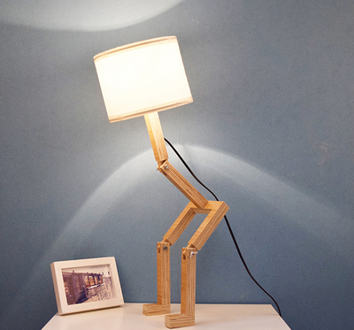 Lámpara de Mesa Humanoide de Diseño Moderno en Madera - Image 4
