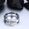 Anillo de Acero Tungsteno con Diseño de Concha