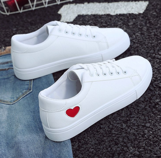 Zapatillas Deportivas de Cuero PU para Mujer con Detalles de Corazón - Image 12