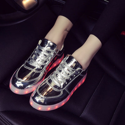 Zapatillas Deportivas LED con Carga USB y Efecto Fluorescente