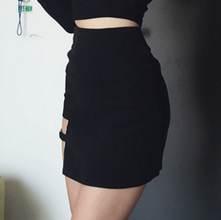 Falda Negra Coreana Bodycon Corta con Dobladillo Irregular - Image 3