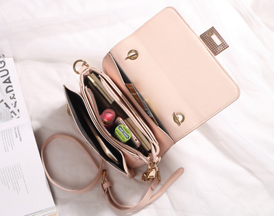 Bolso Tote para Dama con Lentejuelas y Acabado en Piel Sintética - Image 4