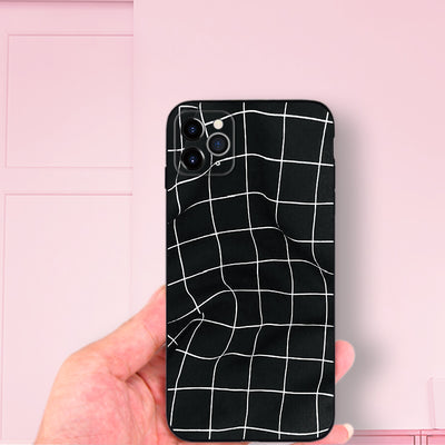 Funda iPhone Mate Negra Space Black - Diseño Minimalista y Resistente - Image 3