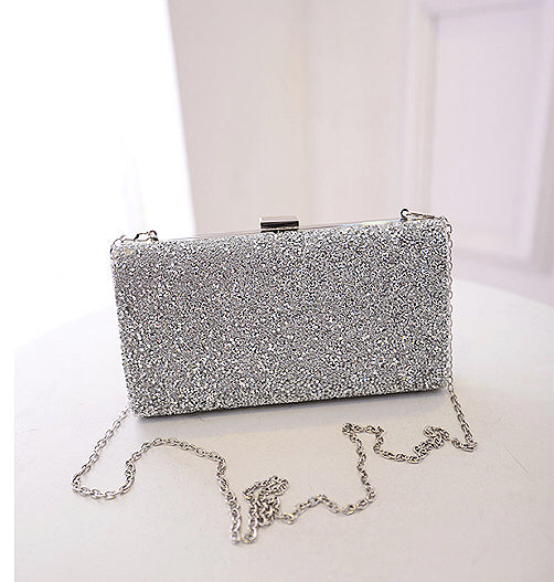 Clutch Adornado con Diamantes - Image 4