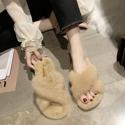 Pantuflas de Piel Cruzadas