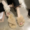 Pantuflas de Piel Cruzadas