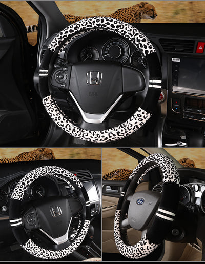 Funda Peluche para Volante de Auto Diseño Leopardo - Image 5