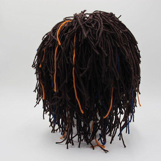 Gorro con Peluca Integrada - Image 4