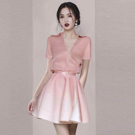Conjunto Dos Piezas: Blusa Coreana Entallada y Falda A-Line
