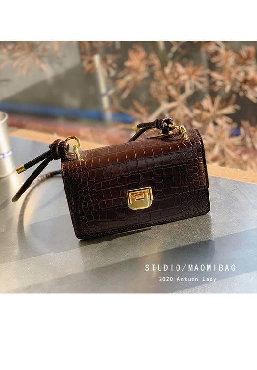 Bolso Baguette de Hombro Único con Patrón Texturizado - Image 10