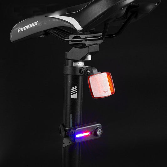 Luz Trasera de Advertencia USB-C para Bicicleta y Mochila - Image 2