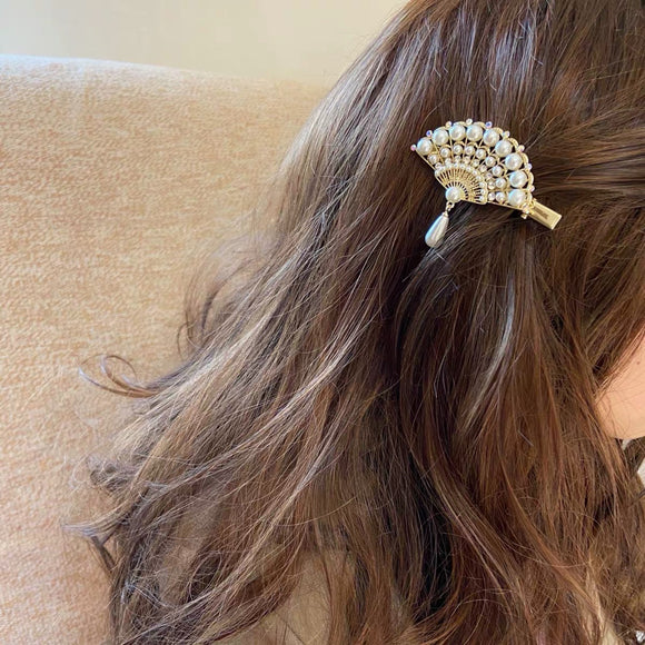 Broche de Cabello Perla y Cristales - Diseño Elegante