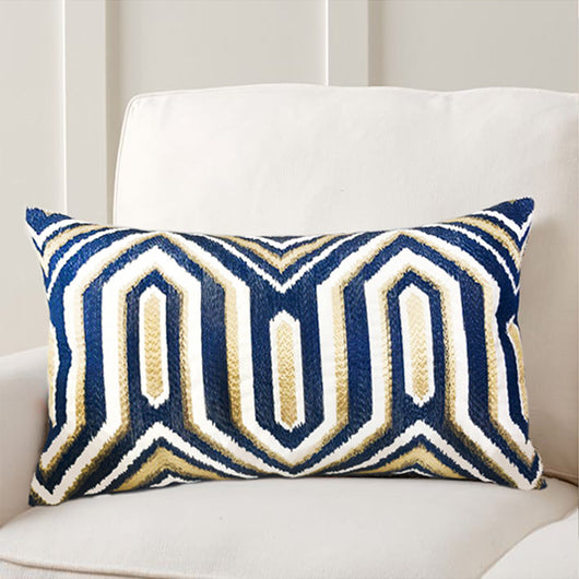 Almohada Azul Oscuro con Diseño Arqueado