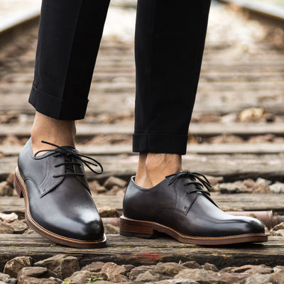 Zapatos Derby Ejecutivos de Cuero con Cordones - Estilo Británico Versátil - Image 2