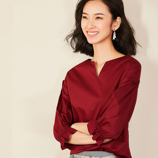Blusa Suelta de Algodón con Mangas Acampanadas y Cuello en V