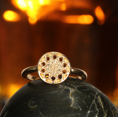 Set de 9 Anillos Midi Bohemios para Mujer - Diseño Luna, Pluma y Atrapasueños en Dorado - Image 4