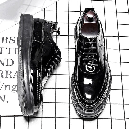 Zapatos de Charol con Punta Redonda y Cordones