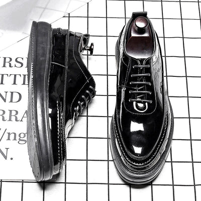 Zapatos de Charol con Punta Redonda y Cordones
